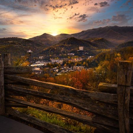 Hemlock Hollow, Pool Access, 1089 Free Tickets Each Paid Day, Dollywood And More Sevierville Εξωτερικό φωτογραφία